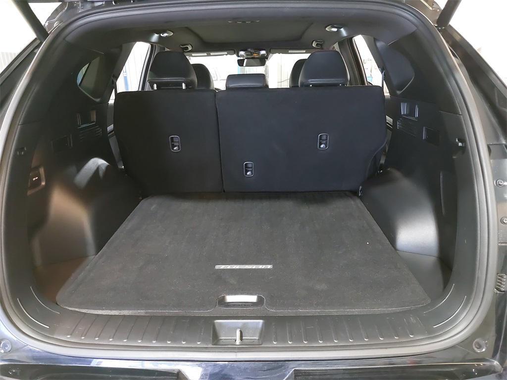 used 2024 Hyundai TUCSON Hybrid car, priced at $27,922