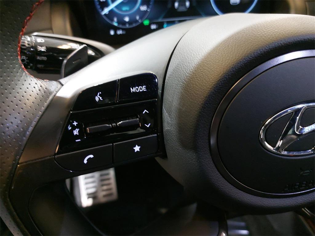 used 2024 Hyundai TUCSON Hybrid car, priced at $27,922