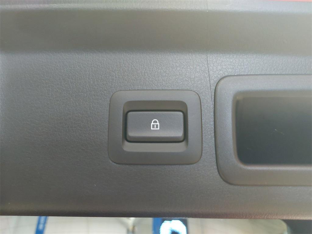 used 2022 Mazda CX-30 car, priced at $21,927