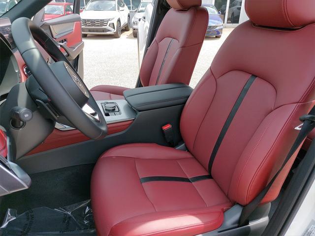 new 2025 Mazda CX-70 PHEV car, priced at $57,469