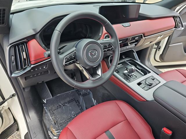 new 2025 Mazda CX-70 PHEV car, priced at $55,469