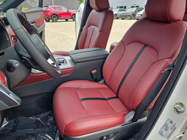 new 2025 Mazda CX-70 PHEV car, priced at $55,469