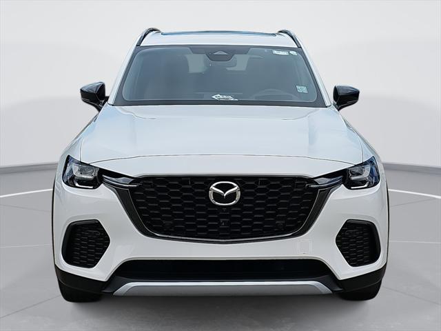 new 2025 Mazda CX-70 PHEV car, priced at $55,469