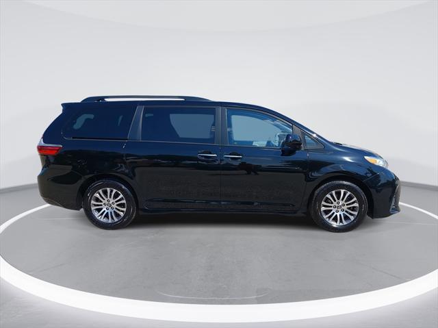 used 2020 Toyota Sienna car, priced at $32,666