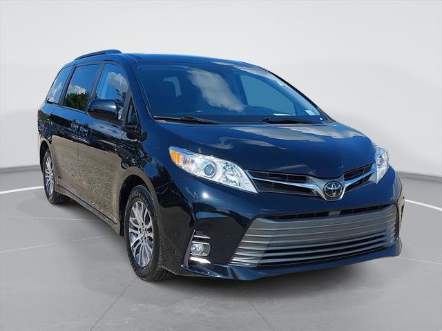 used 2020 Toyota Sienna car, priced at $32,666