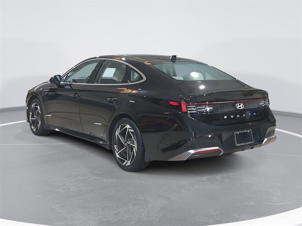 used 2024 Hyundai Sonata car, priced at $25,396