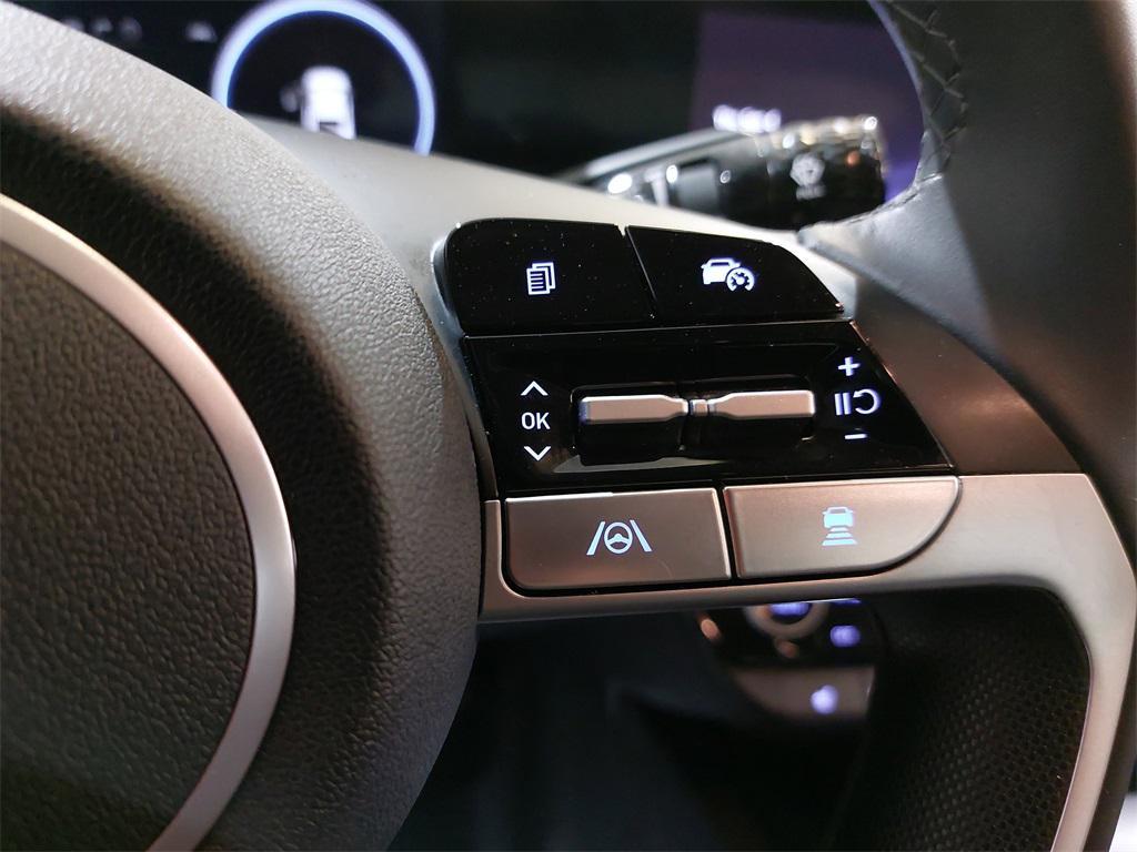 used 2024 Hyundai Elantra car, priced at $21,915