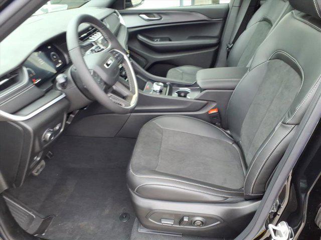 new 2025 Jeep Grand Cherokee L car, priced at $43,710