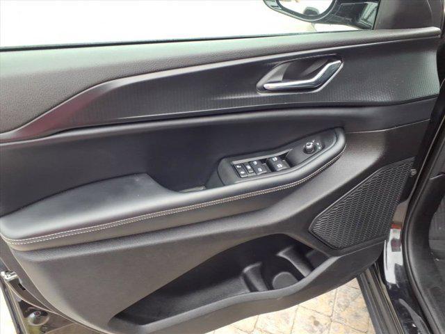 used 2024 Jeep Grand Cherokee L car, priced at $28,995