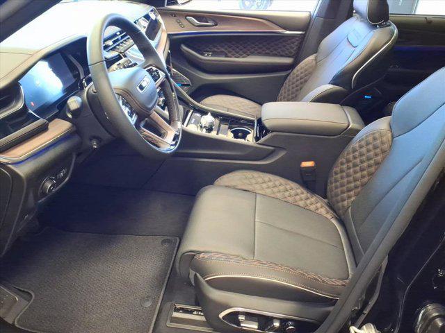 new 2025 Jeep Grand Cherokee car, priced at $65,564