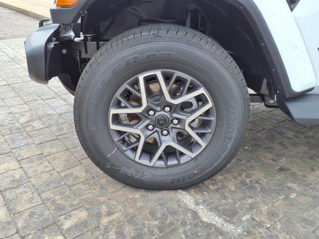 new 2025 Jeep Wrangler car, priced at $52,253