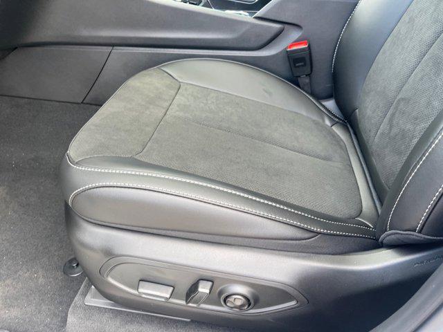 new 2025 Jeep Grand Cherokee L car, priced at $42,622