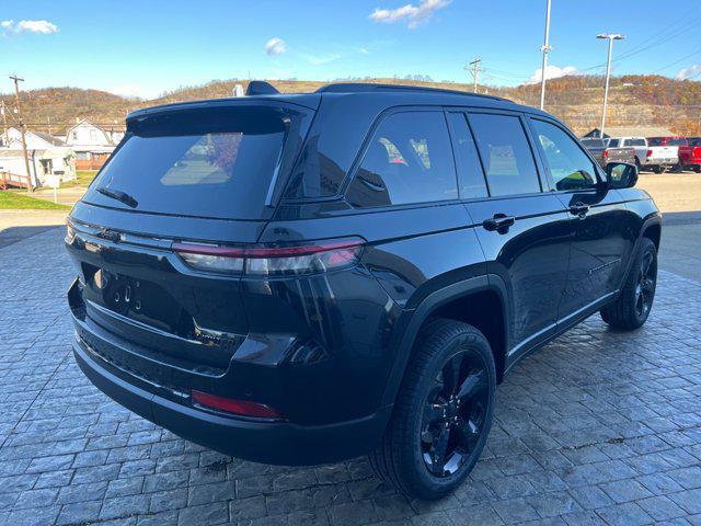 new 2025 Jeep Grand Cherokee car, priced at $44,747