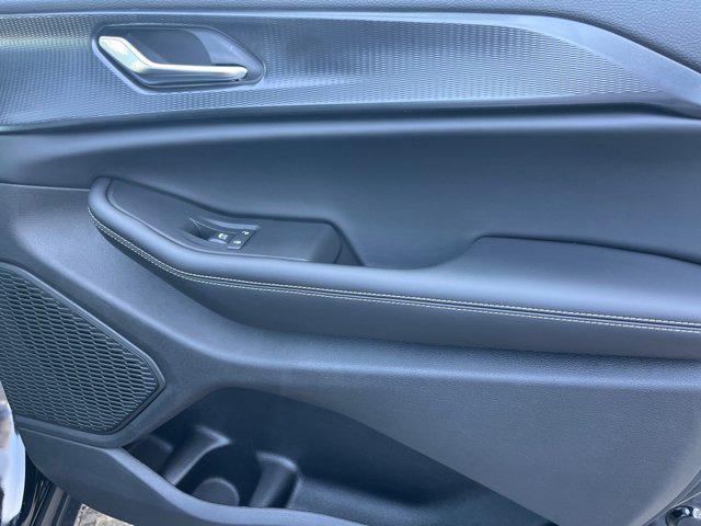 new 2025 Jeep Grand Cherokee car, priced at $36,799