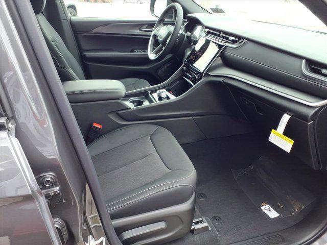 new 2025 Jeep Grand Cherokee L car, priced at $38,699