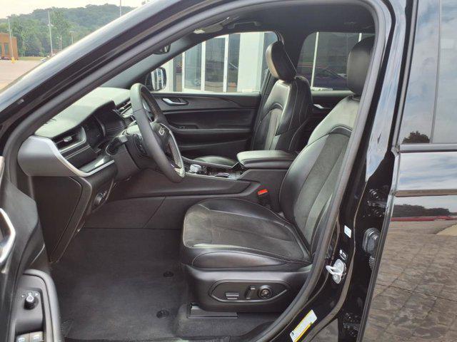 used 2023 Jeep Grand Cherokee car, priced at $31,080