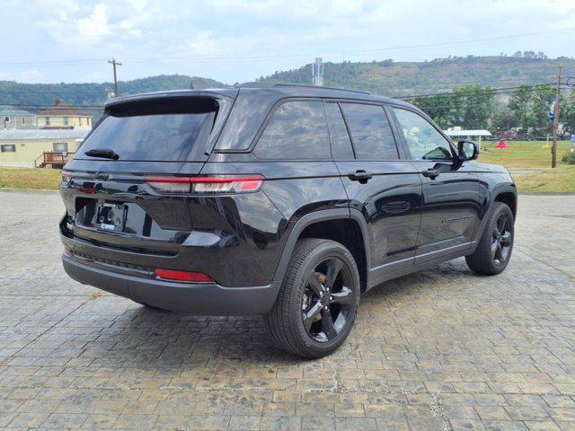used 2023 Jeep Grand Cherokee car, priced at $31,080