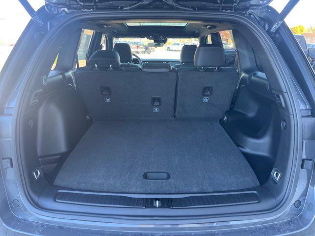 new 2025 Jeep Grand Cherokee car, priced at $47,804