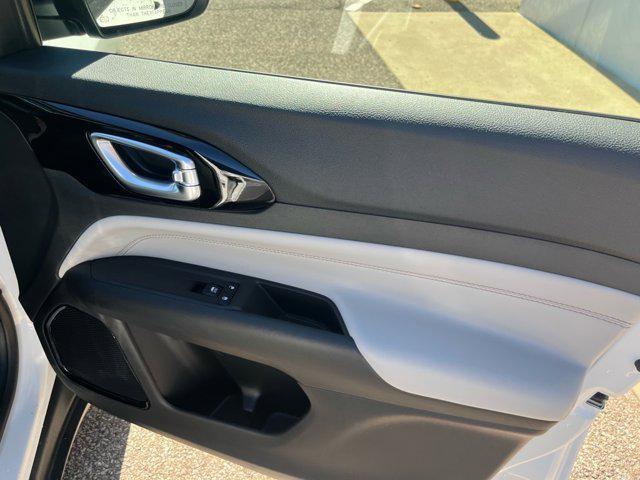 new 2026 Jeep Compass car, priced at $31,272