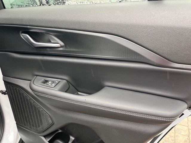 new 2025 Jeep Grand Cherokee car, priced at $36,934