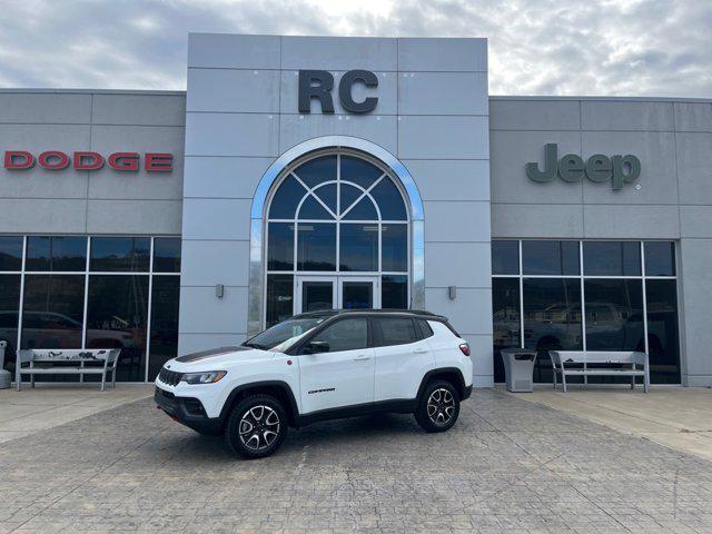 new 2026 Jeep Compass car, priced at $32,128