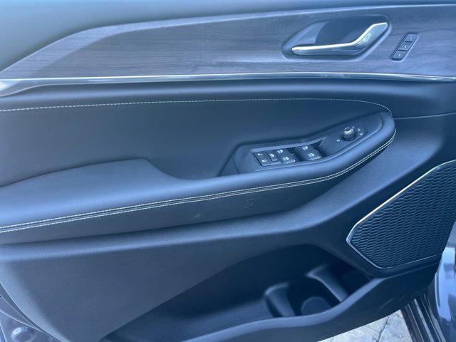 new 2025 Jeep Grand Cherokee L car, priced at $55,761