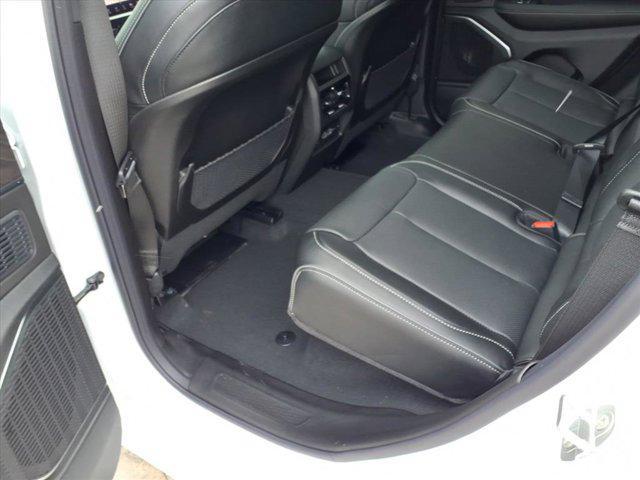 new 2025 Jeep Grand Cherokee car, priced at $53,818