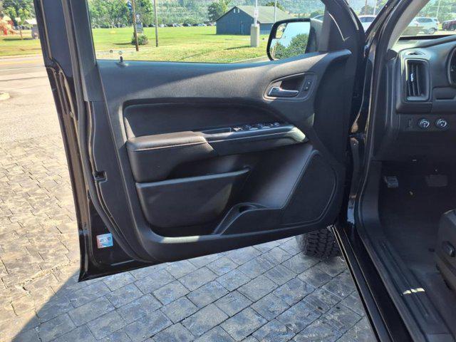 used 2022 GMC Canyon car, priced at $32,065