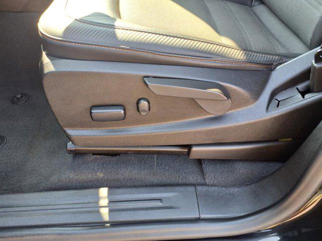 used 2022 GMC Canyon car, priced at $32,065