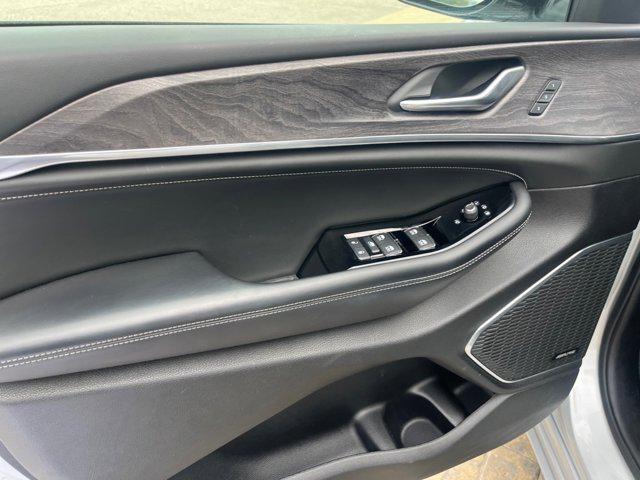 used 2023 Jeep Grand Cherokee car, priced at $37,366