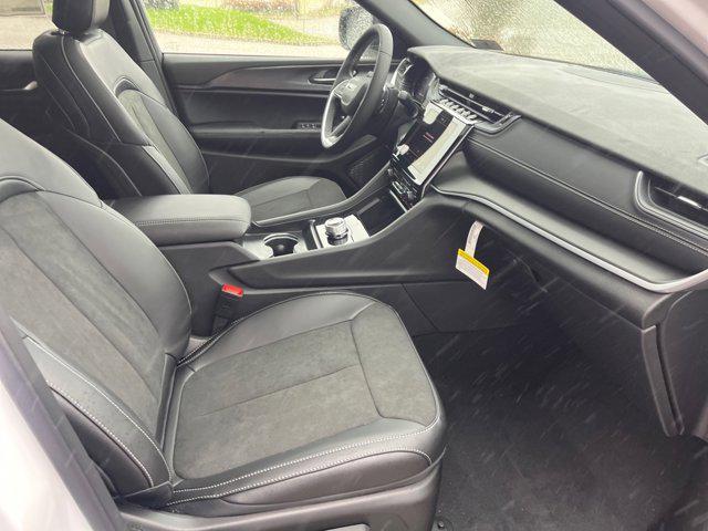 new 2025 Jeep Grand Cherokee car, priced at $40,722