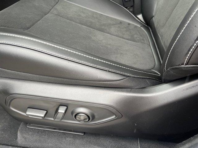 new 2025 Jeep Grand Cherokee car, priced at $40,722