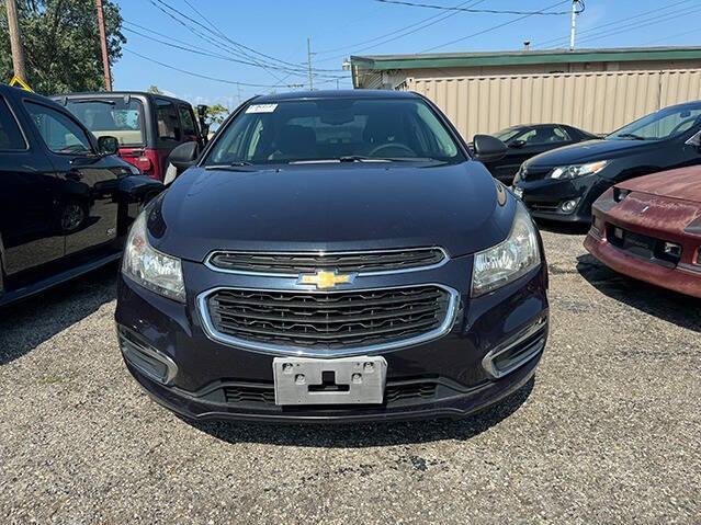 used 2015 Chevrolet Cruze car, priced at $5,995