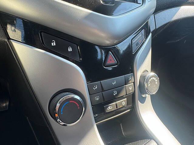 used 2013 Chevrolet Cruze car, priced at $7,495