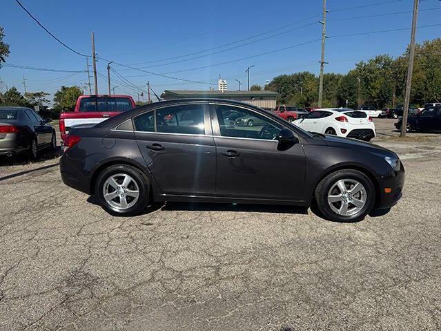 used 2013 Chevrolet Cruze car, priced at $7,495