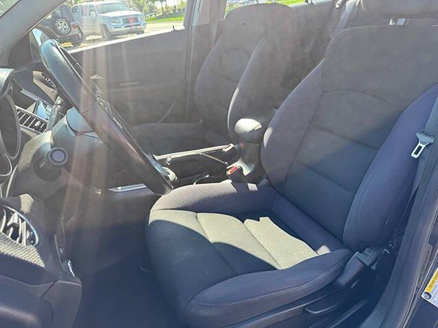 used 2013 Chevrolet Cruze car, priced at $7,495