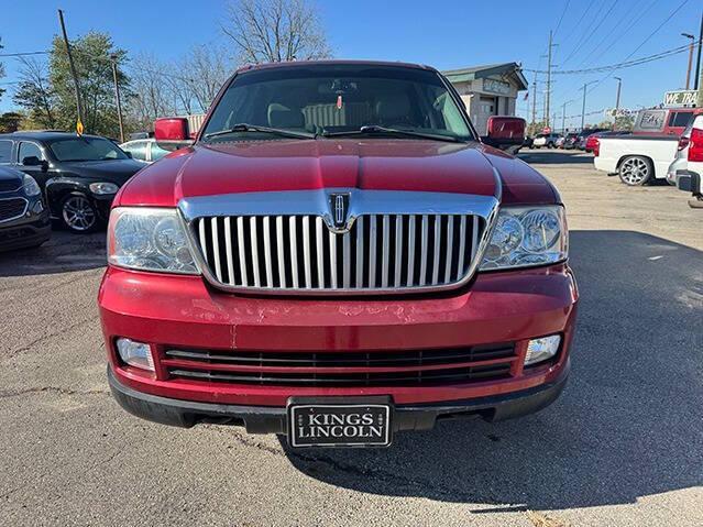 used 2005 Lincoln Navigator car, priced at $3,995