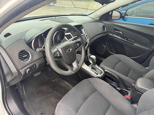 used 2015 Chevrolet Cruze car, priced at $5,495