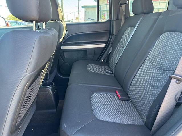 used 2009 Chevrolet HHR car, priced at $5,495