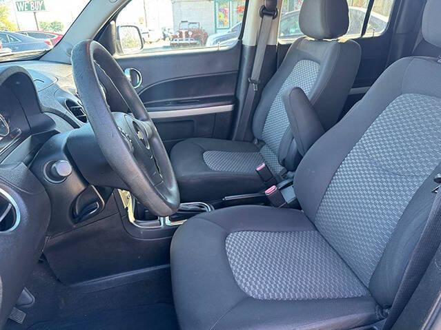 used 2009 Chevrolet HHR car, priced at $5,495