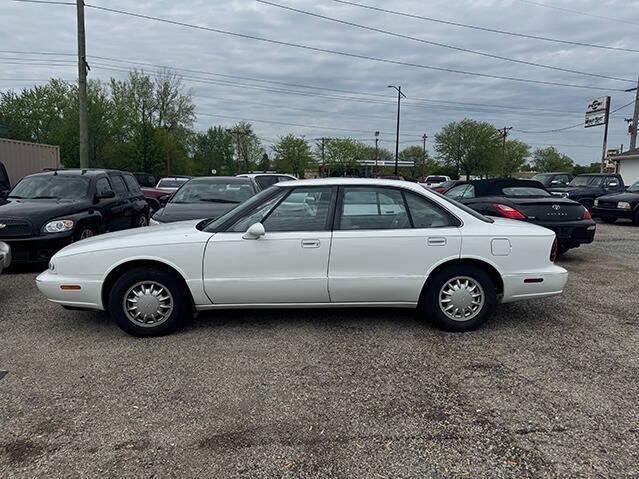 used 1997 Oldsmobile Eighty-Eight car, priced at $5,495