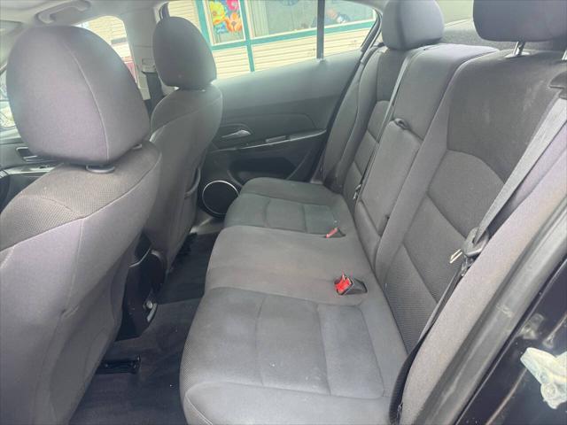 used 2014 Chevrolet Cruze car, priced at $5,495