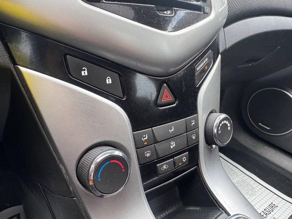 used 2014 Chevrolet Cruze car, priced at $5,247