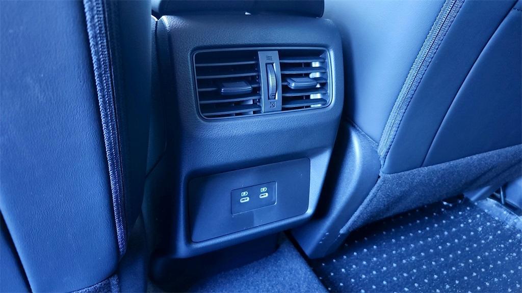 new 2025 Nissan Rogue car, priced at $32,426