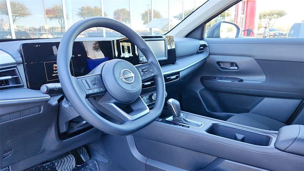 new 2025 Nissan Kicks car, priced at $23,061