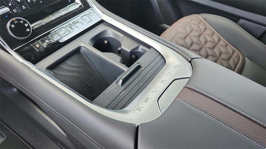 new 2025 Nissan Armada car, priced at $68,710