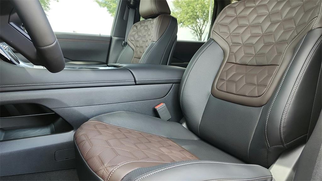 new 2025 Nissan Armada car, priced at $68,710