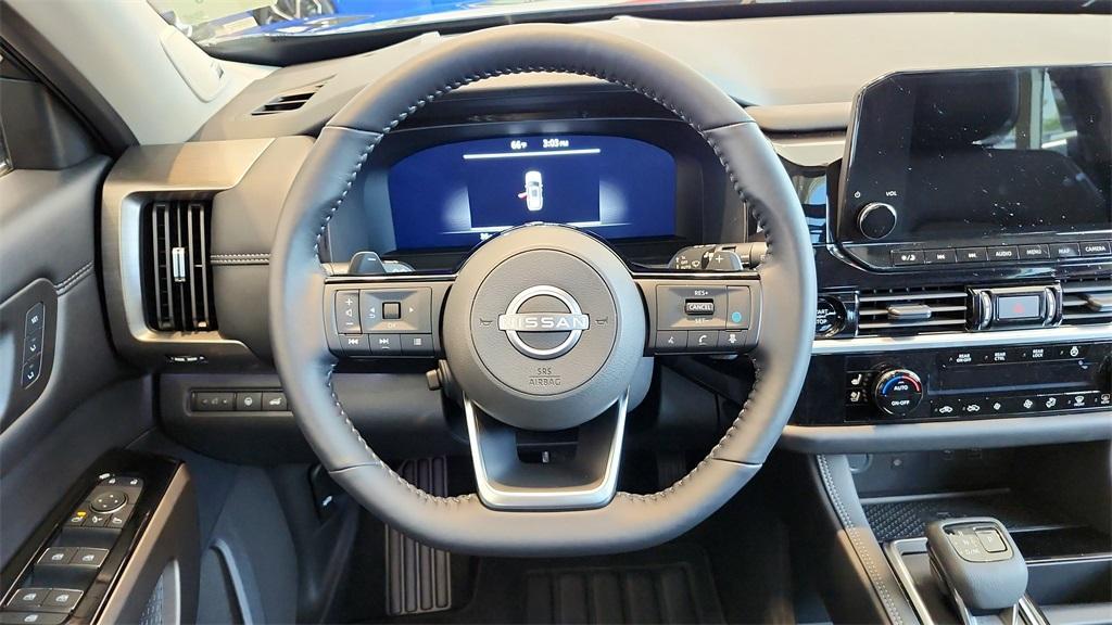 new 2025 Nissan Pathfinder car, priced at $47,552