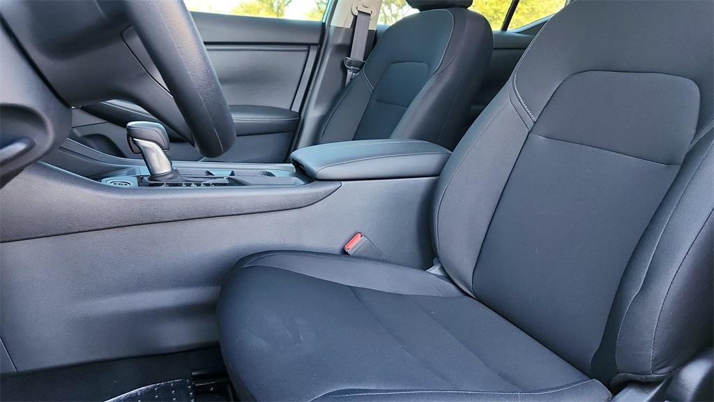 new 2025 Nissan Sentra car, priced at $18,586