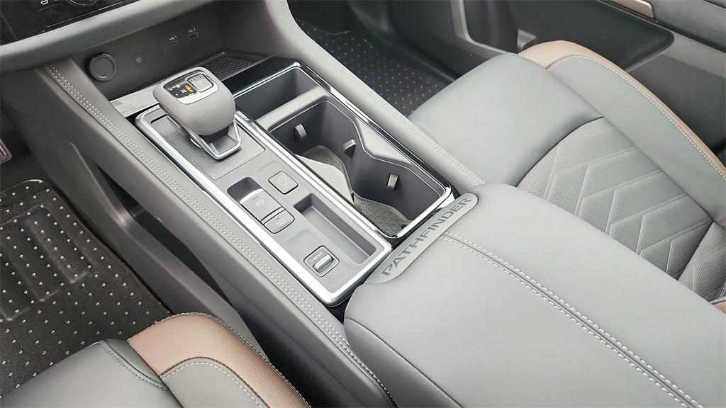 new 2025 Nissan Pathfinder car, priced at $47,391